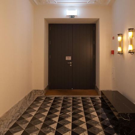 Flh Downtown Classic Luxus Apartment Lisbon Luaran gambar