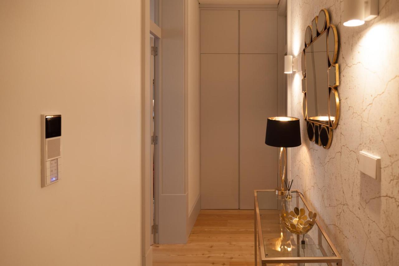Flh Downtown Classic Luxus Apartment Lisbon Luaran gambar