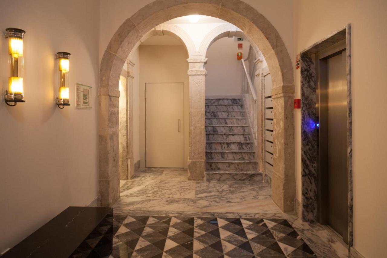Flh Downtown Classic Luxus Apartment Lisbon Luaran gambar